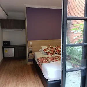 Poma Rosa 4*, Medellín Colombia